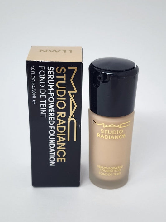 MAC Studio Radiance Serum-Powered Foundation NW11 30ml